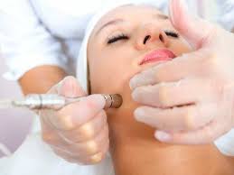 micro-dermaabrasion at Dr. Swati's Clinic. microdermabrasion goa, red light therapy goa